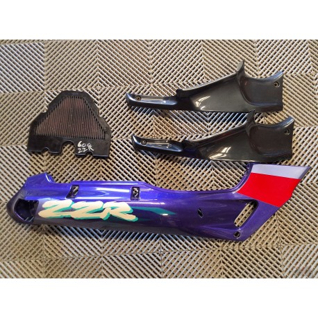 Lot de pièces Kawasaki ZZR