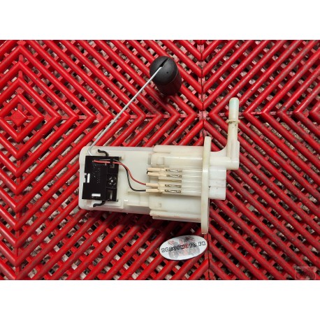 Pompe à essence pour MT09 2013