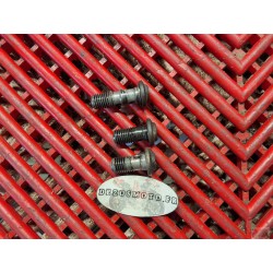 3 raccords de durites avant de MT09 2014