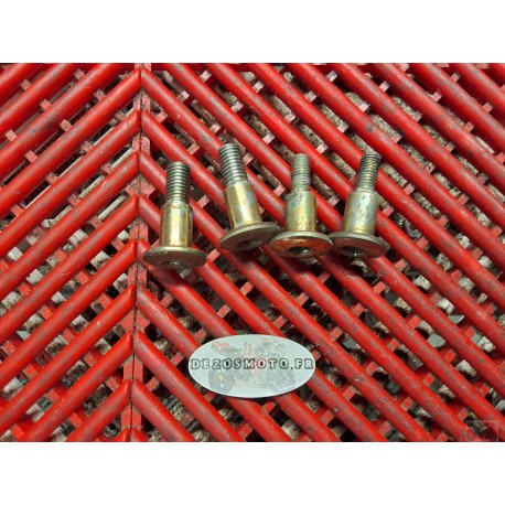 Vis de fixation platine repose pied droite Ducati 620 Monster 2002-2006