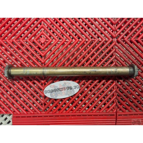 Axe de roue arrière Ducati 620 Monster 2002-2006