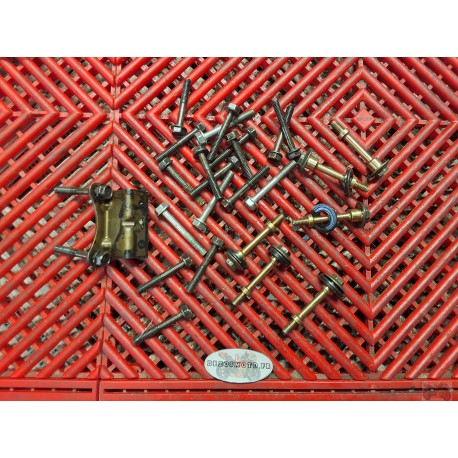 Visserie pour couvre culasse pour Z750 03-06