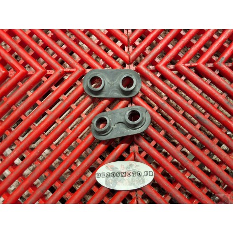 Caoutchoucs retroviseurs pour R6 03-05