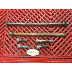 Axes de fixation moteur R6 03-05