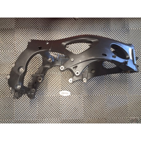 Cadre + CG de R6 2004