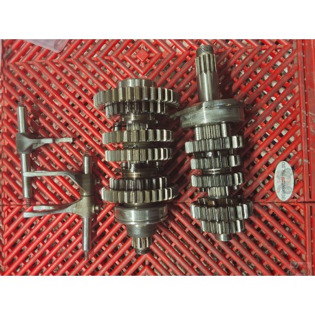 Boîte de vitesse de R6 03-05