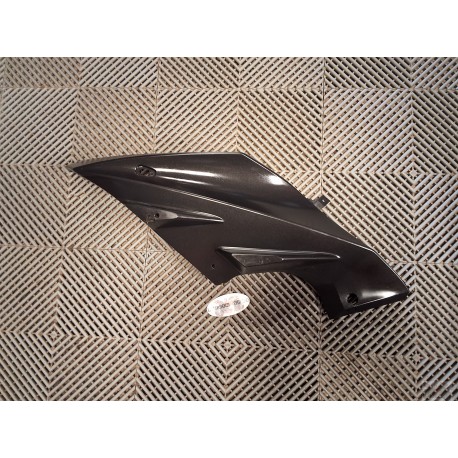 Centre de carénage gauche pour YZF R125 08-13 *