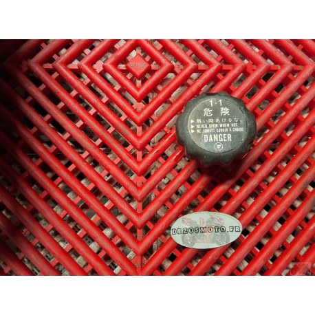 Bouchon de radiateur de 944 ST2 Ducati 