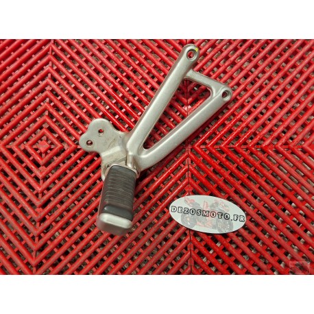 Platine arrière droite de 944 ST2 Ducati 