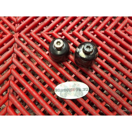 Embouts de guidon de 944 ST2 Ducati *