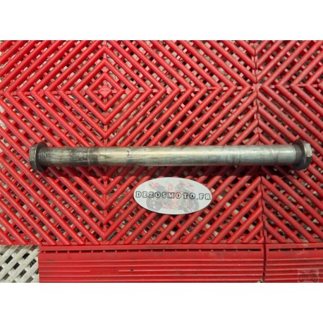 Axe de roue arrière de 944 ST2 Ducati 