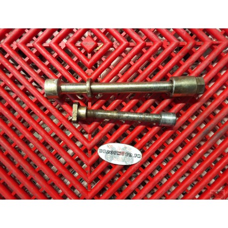 Fixations d'amortisseur de 944 ST2 Ducati 