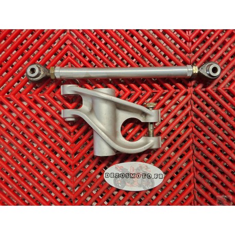 Biellette et bascule d'amortisseur de 944 ST2 Ducati 