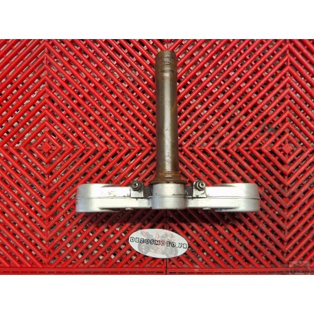 Té de fourche inférieur de 944 ST2 Ducati 