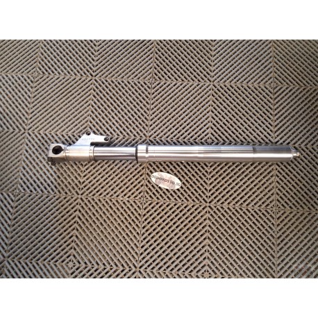 Tube de fourche droit de 944 ST2 Ducati 