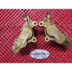 Etriers de frein avant de 944 ST2 Ducati