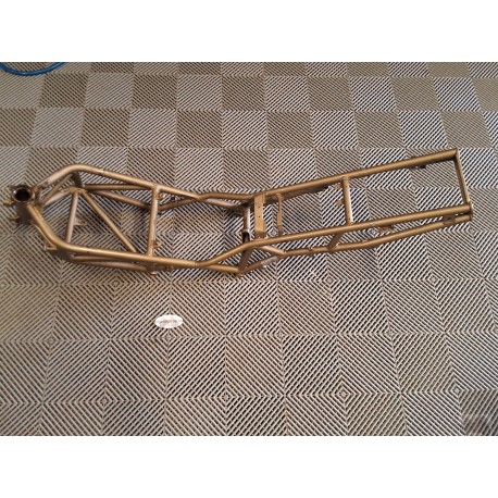 Cadre sans papiers de 944 ST2 Ducati *