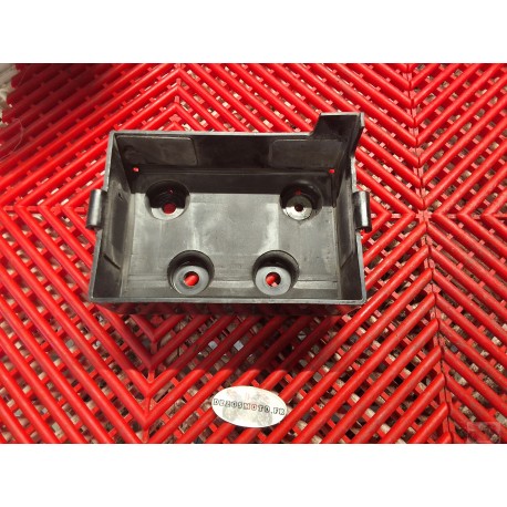 Bac à batterie pour MT03 06-13