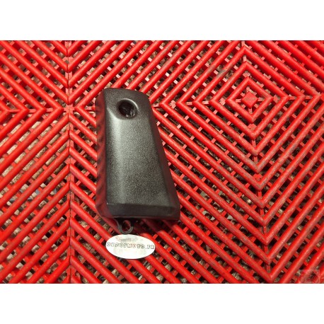 Cache radiateur coté droit pour MT03 06-13