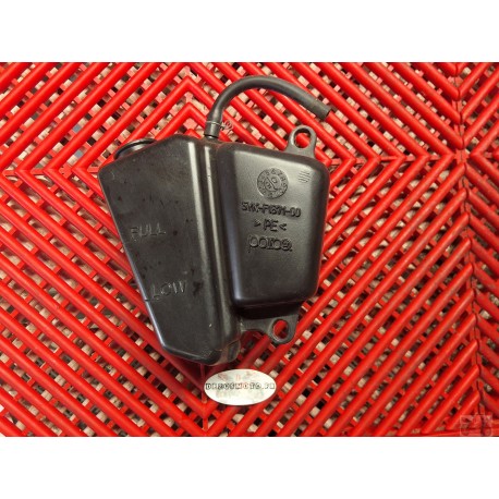 Vase d'expansion pour MT03 06-13