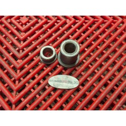 Entretoises de roue arrière pour MT03 06-13