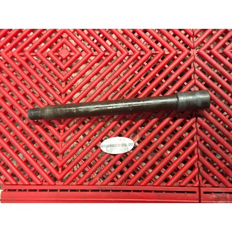Axe de roue avant pour MT03 06-13