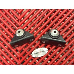 Fixations avant de réservoir pour MT03 06-13