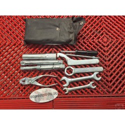 Trousse à outils de 650 SV 2005