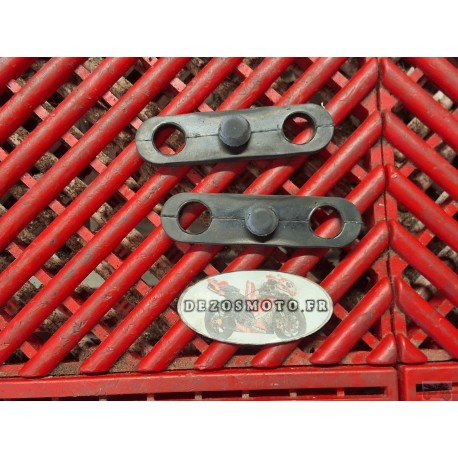 Caoutchoucs retrovisuers 650 SVS 2003-2009