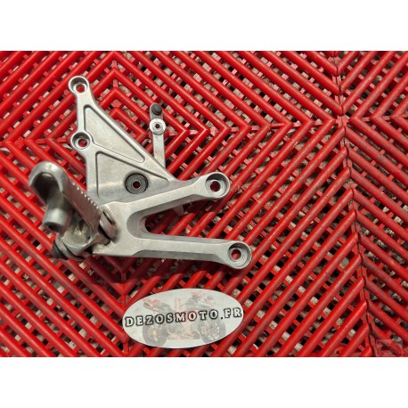 Platine avant droite pour CBR 1000 04-07