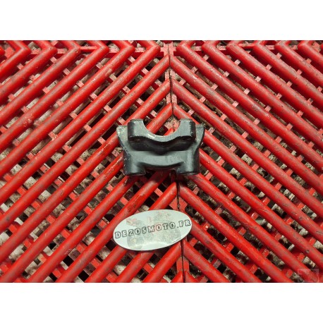 Demi Cocotte de cables des gaz frottée CBR 1000 04-07 *