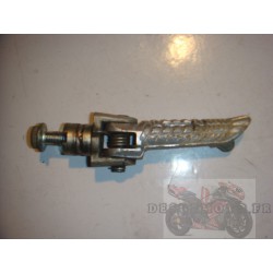 Cale pied avant droit de 600 et 750 GSXR 06/07