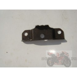 Patte de liaison des 1/2 sabots pour 600 et 750 GSXR 06/07