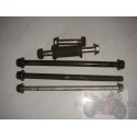 Axes de fixation moteur ER6 06-08