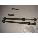 Axes de fixations moteur R6 06-07